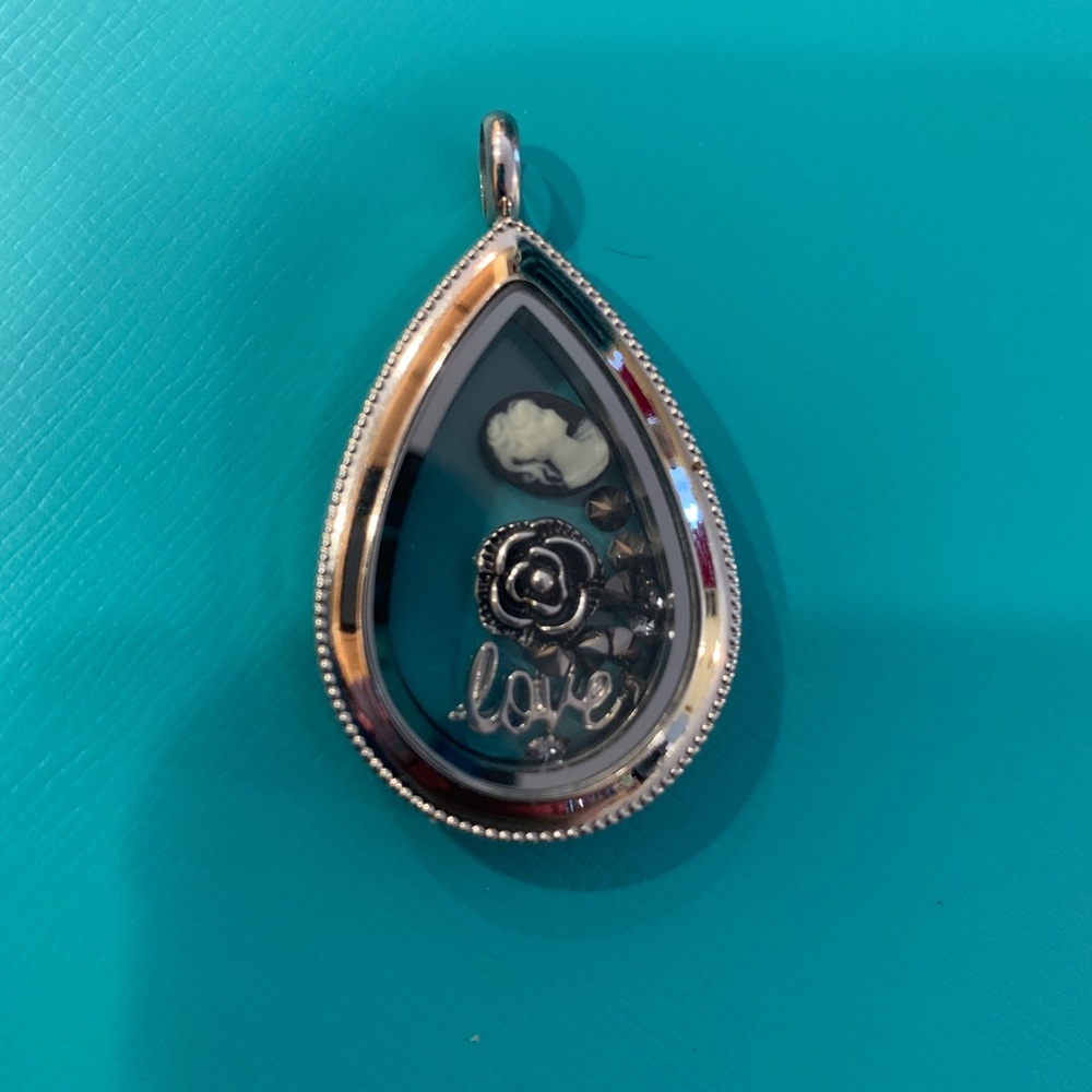 Origami Owl Teardrop Locket and charms